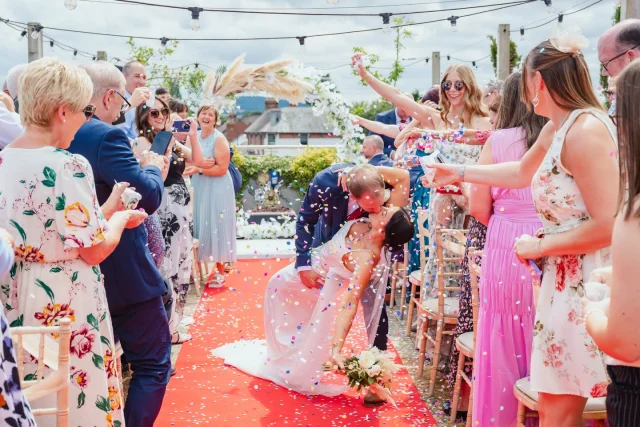 Going through some of last years wedding archives is making me look forward for this years season! 💍

I captured Joe & Sam’s gorgeous wedding last year on the sunny Charles’ Bar terrace at the @leftbankvillageweddings ☀️
